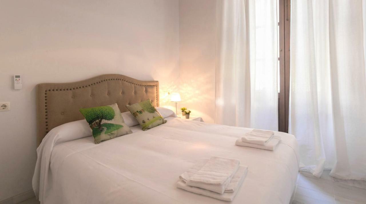 Alojamiento En Sevilla-Triana Extérieur photo