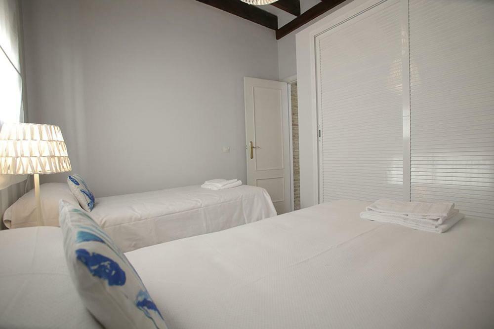 Alojamiento En Sevilla-Triana Extérieur photo